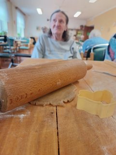 Pečení Velikonočních perníčků