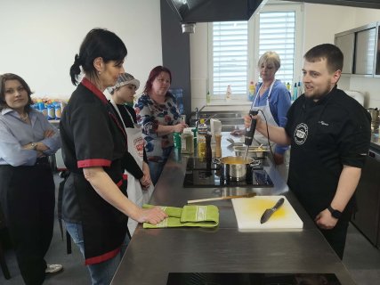 Naše kuchařky hledaly odpovědi v praxi