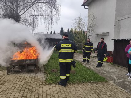 Cvičný hasičský poplach na Bělince